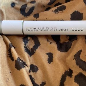 Rodan + Fields Lash Boost